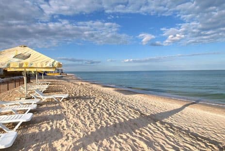 Отдых на Азовском море 2020: цены на лучшие курорты и гостиницы